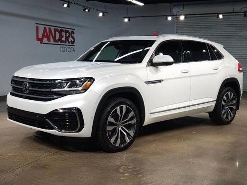 2022 Volkswagen Atlas Cross Sport 3.6L V6 SEL Premium R-Line