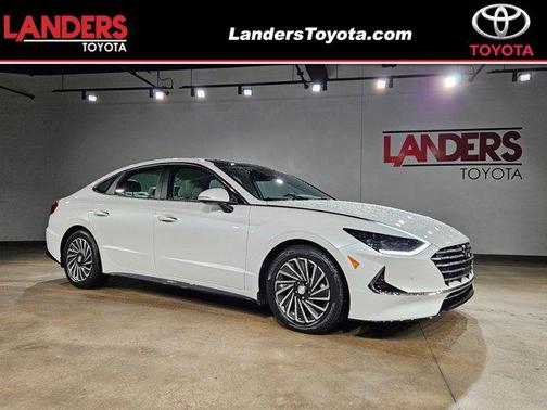 2021 Hyundai SONATA Limited 2.0T