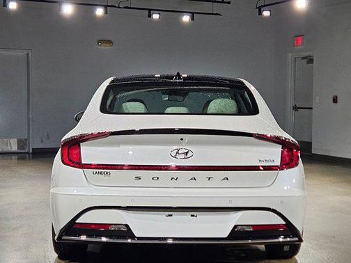 2021 Hyundai SONATA Limited 2.0T