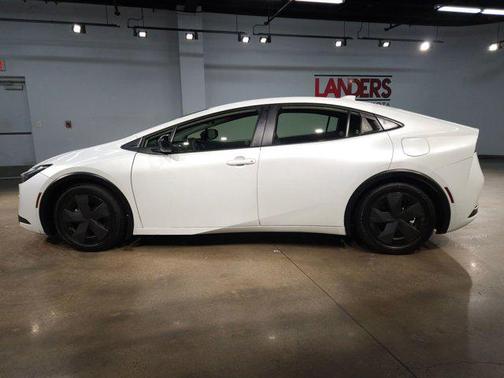 2023 Toyota Prius LE