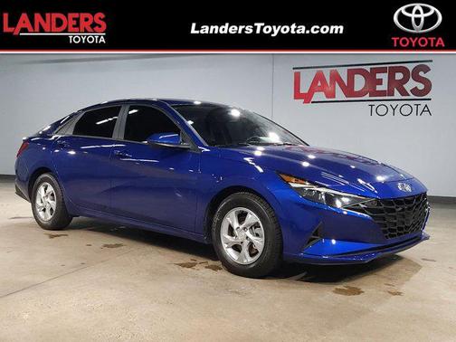 2021 Hyundai ELANTRA SE