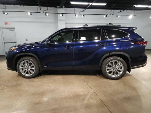 Blueprint 2026 Toyota Highlander Hybrid Limited
