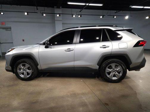 2025 Toyota RAV4 Hybrid LE