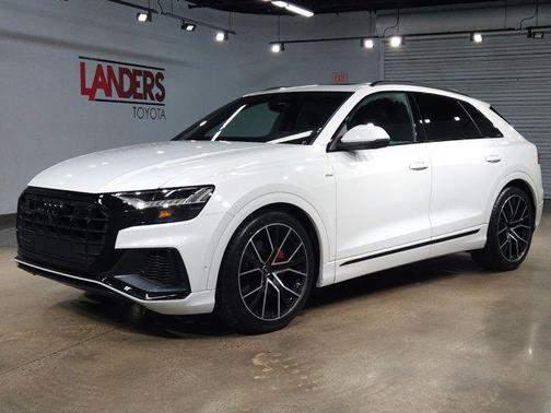 2022 Audi Q8 55 Prestige