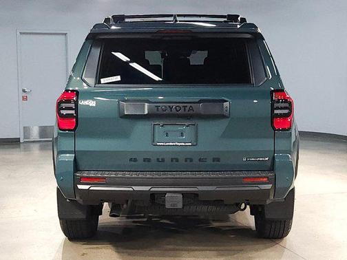 2025 Toyota 4Runner TRD Off Road