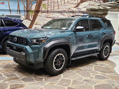 2025 Toyota 4Runner TRD Off Road