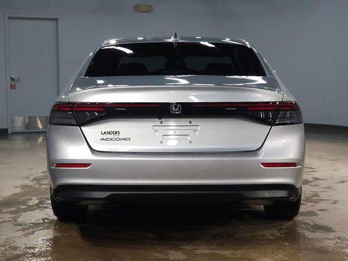 2024 Honda Accord LX 1.5T