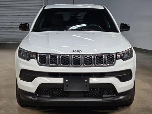 2025 Jeep Compass Sport