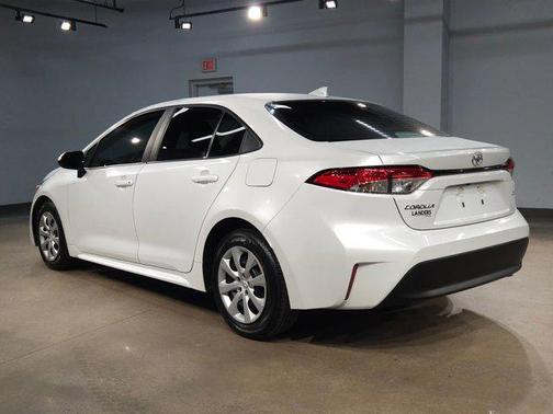 Wind Chill Pearl 2023 Toyota Corolla LE