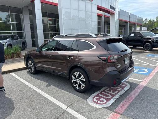 2022 Subaru Outback Touring XT
