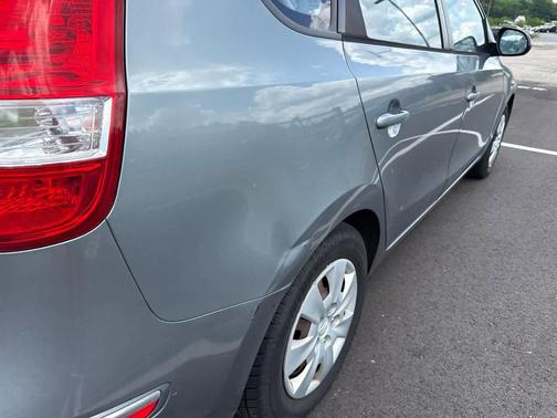 Carbon Gray Mist 2010 Hyundai Elantra Touring GLS