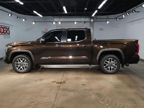 2025 Toyota Tundra Hybrid 1794 Edition