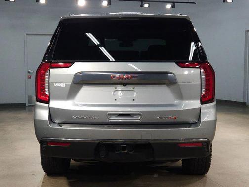 2024 GMC Yukon 4WD AT4