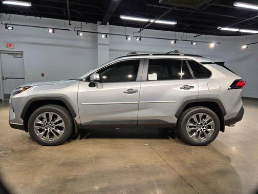 2025 Toyota RAV4 Limited