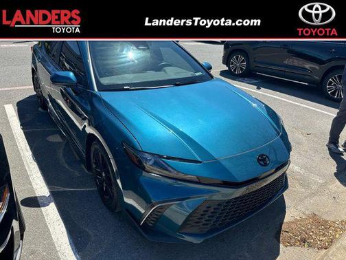 Ocean Gem 2025 Toyota Camry SE