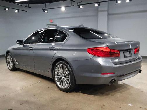 2020 BMW 530 i