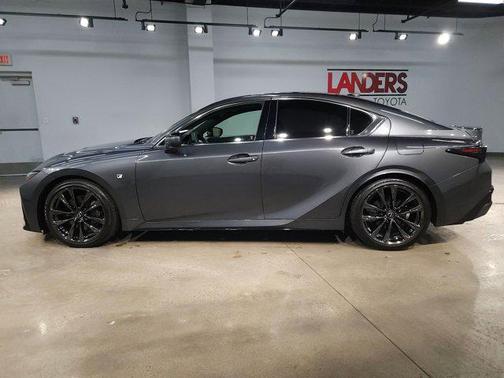 2022 Lexus IS 350 Base