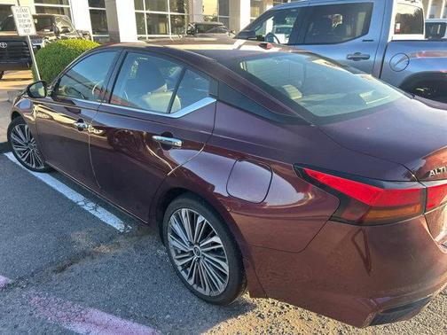 2023 Nissan Altima 2.5 SL