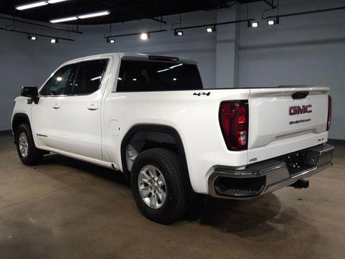 2024 GMC Sierra 1500 SLE