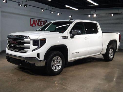 2024 GMC Sierra 1500 SLE