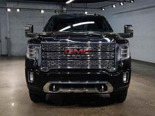 2021 GMC Sierra 2500 Denali
