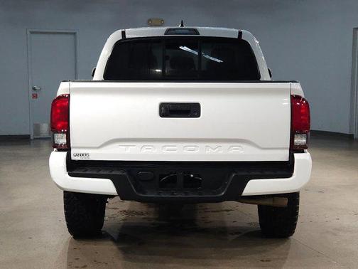 2019 Toyota Tacoma SR