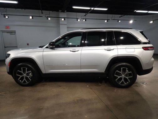 2024 Jeep Grand Cherokee Limited X
