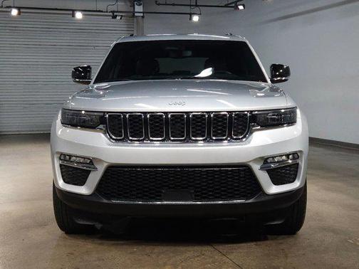 2024 Jeep Grand Cherokee Limited X