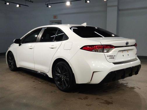 2024 Toyota Corolla Hybrid SE