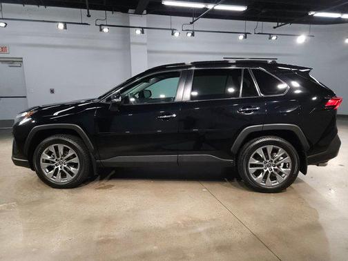 2022 Toyota RAV4 Limited