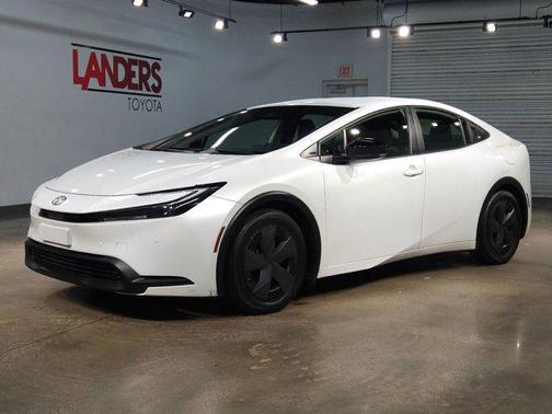 2023 Toyota Prius LE