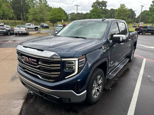 Pacific Blue Metallic 2022 GMC Sierra 1500 SLT