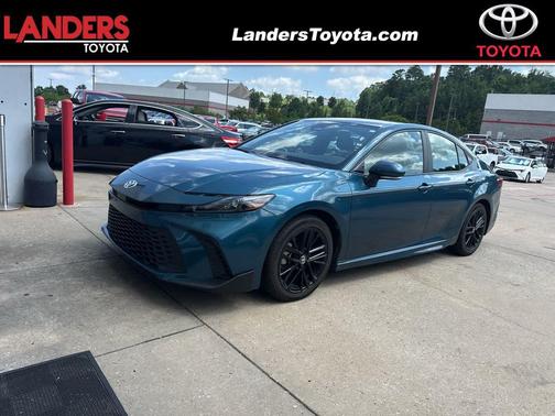 Ocean Gem 2025 Toyota Camry SE