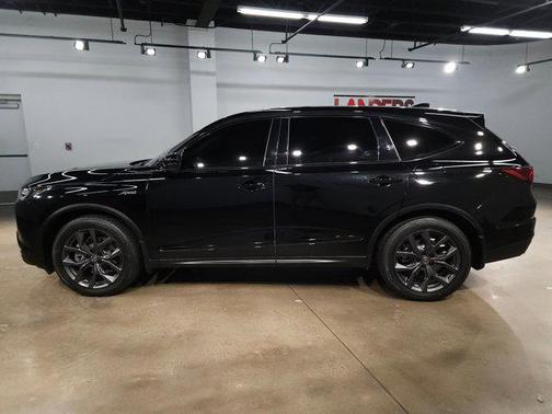 2022 Acura MDX A-Spec Package