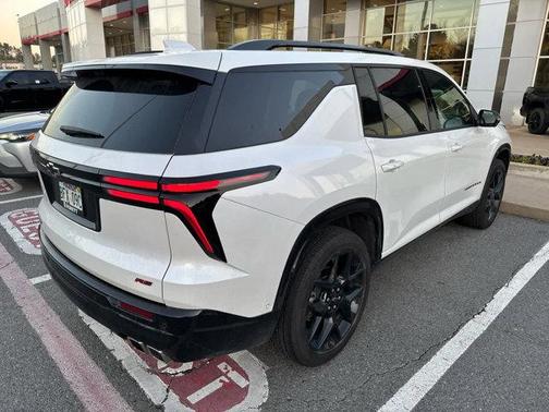2025 Chevrolet Traverse RS