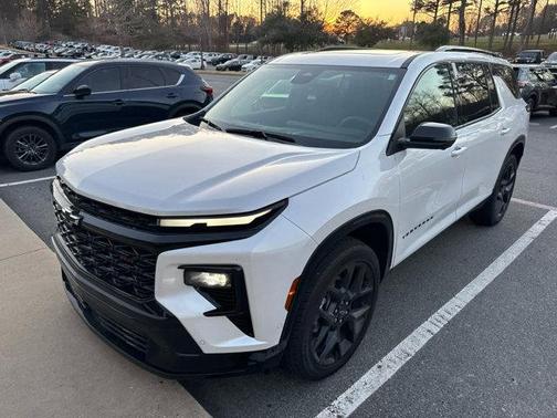 2025 Chevrolet Traverse RS