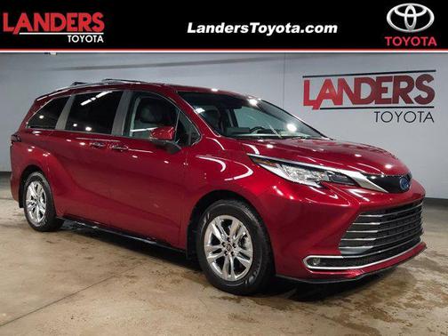 2024 Toyota Sienna Limited 7-Passenger