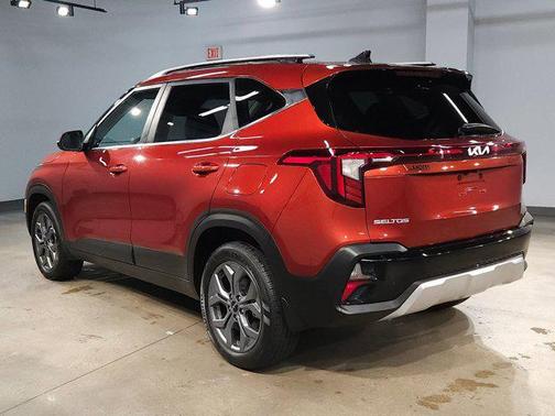 2024 Kia Seltos S