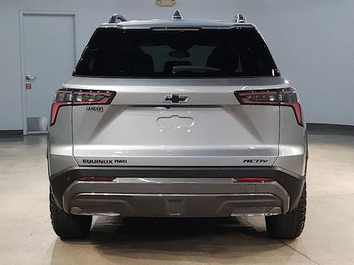 Sterling Gray Metallic 2026 Chevrolet Equinox AWD ACTIV