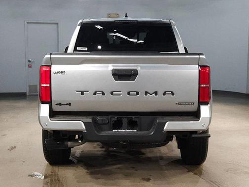 2026 Toyota Tacoma Hybrid TRD Sport