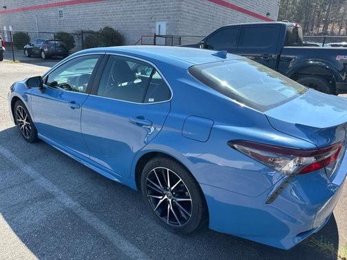Cavalry Blue 2024 Toyota Camry SE