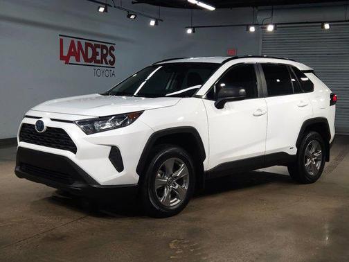 2022 Toyota RAV4 Hybrid LE