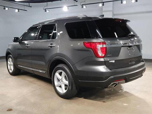 MAGNETIC METALL 2018 Ford Explorer XLT