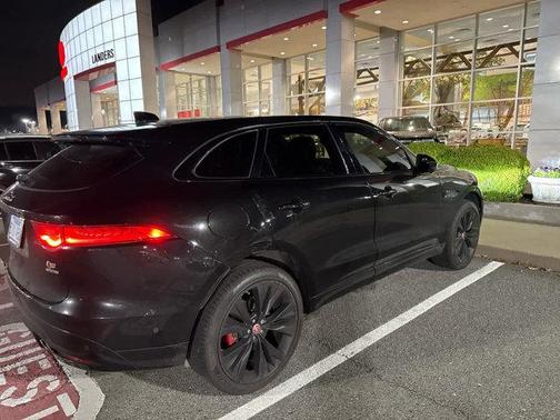 2017 Jaguar F-PACE S