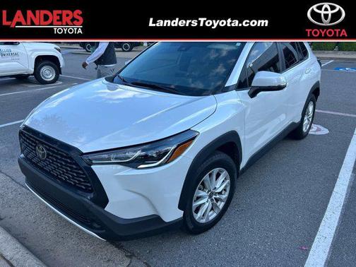 2022 Toyota Corolla Cross LE