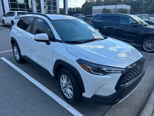 2022 Toyota Corolla Cross LE