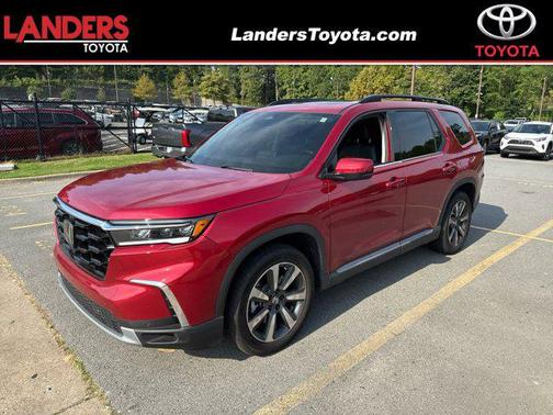 2025 Honda Pilot Touring 8-Passenger