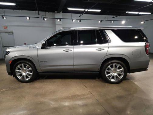 2023 Chevrolet Tahoe 4WD High Country
