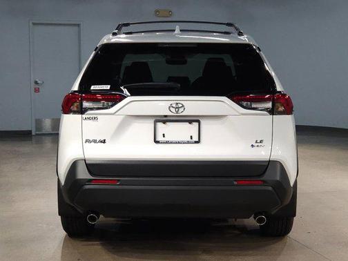 2025 Toyota RAV4 Hybrid LE