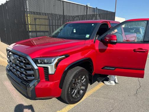 2023 Toyota Tundra Platinum